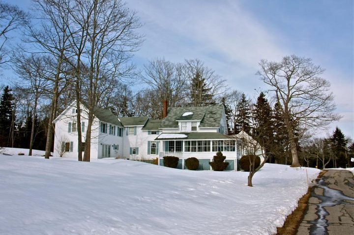 Old Homes: Maximizing Energy Efficiency & Sustainability in Older Houses